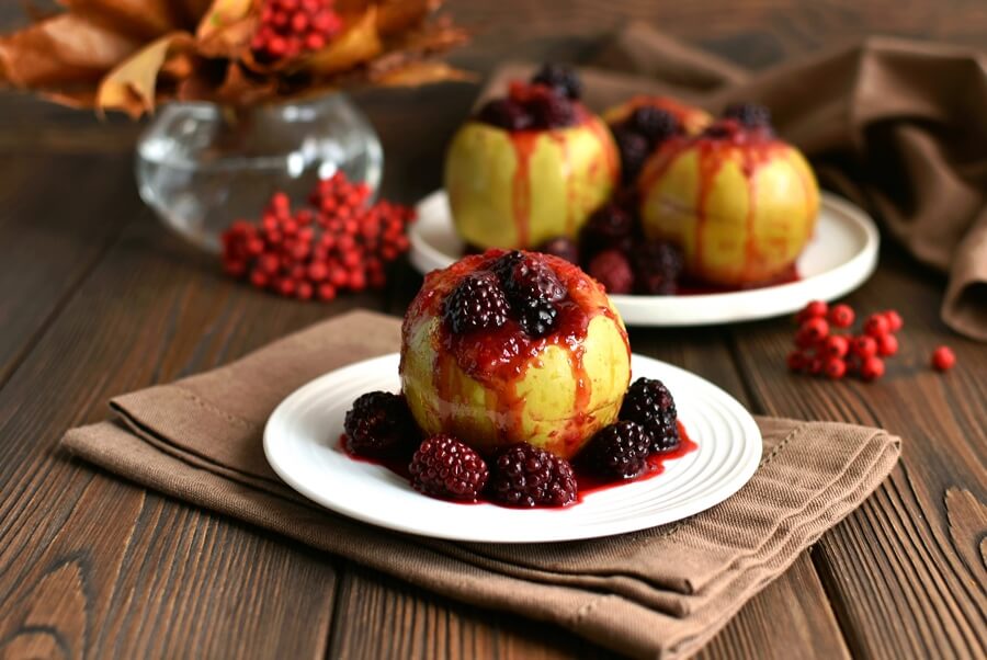 Spiced roasted apples & blackberries Recipe-How To Make Spiced roasted apples & blackberries-Delicious Spiced roasted apples & blackberries