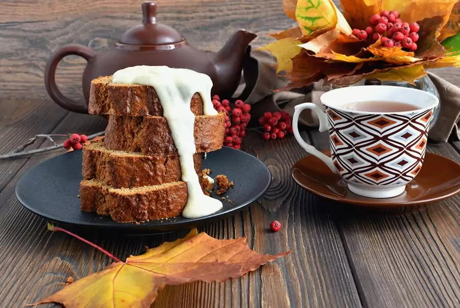 Super Moist Gingerbread Cake