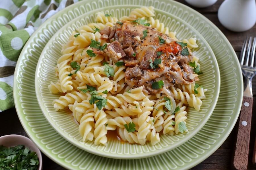 Wine & Tomato Braised Chicken