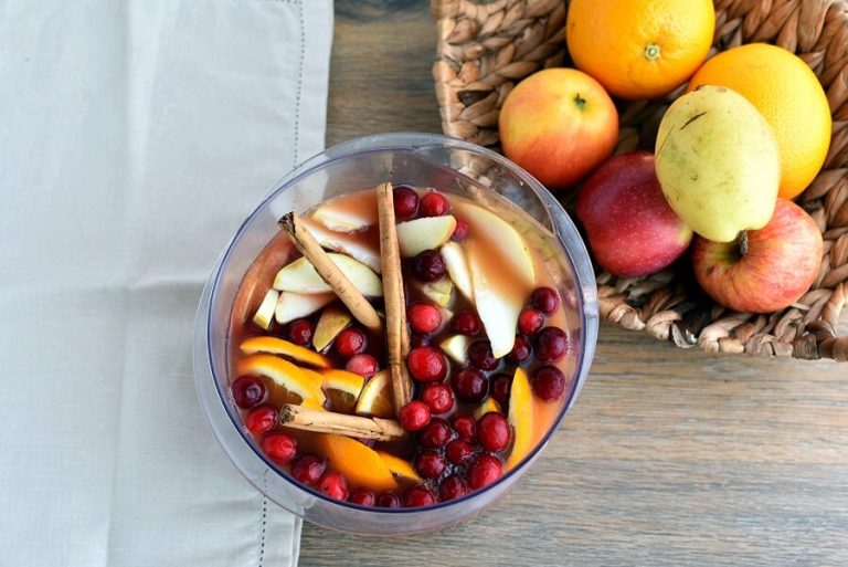 Step 1 - Autumn Harvest Rum Punch