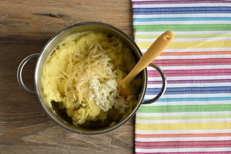 Step 4 - Baked Mashed Potatoes with Parmesan Cheese and Bread Crumbs
