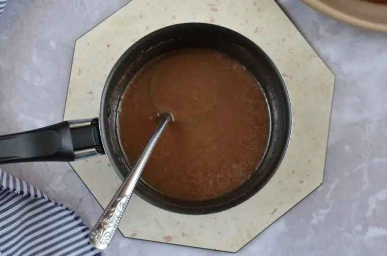 Step 8 - Cinnamon Glaze Apple Cake