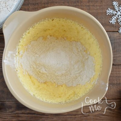 Chai Tree and Snowflake Cookies recipe - step 3