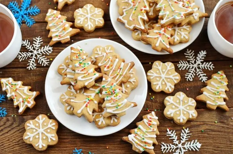 Step 10 - Chai Tree and Snowflake Cookies