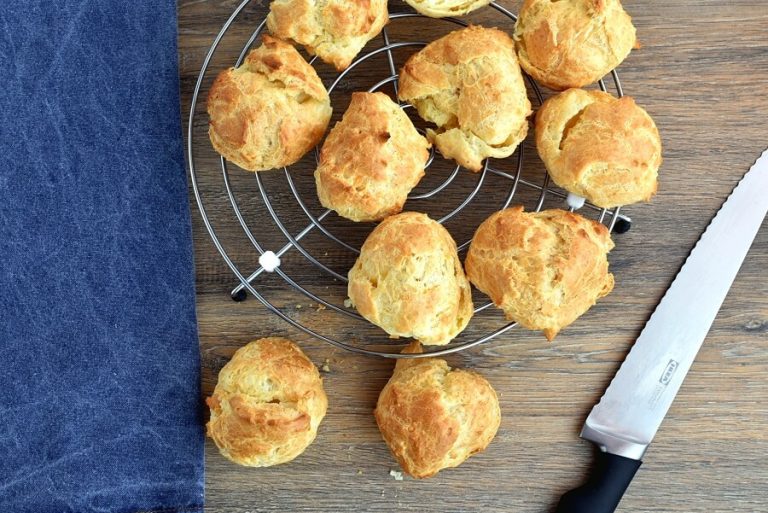 Step 10 - Cheese Puffs with Ham Salad