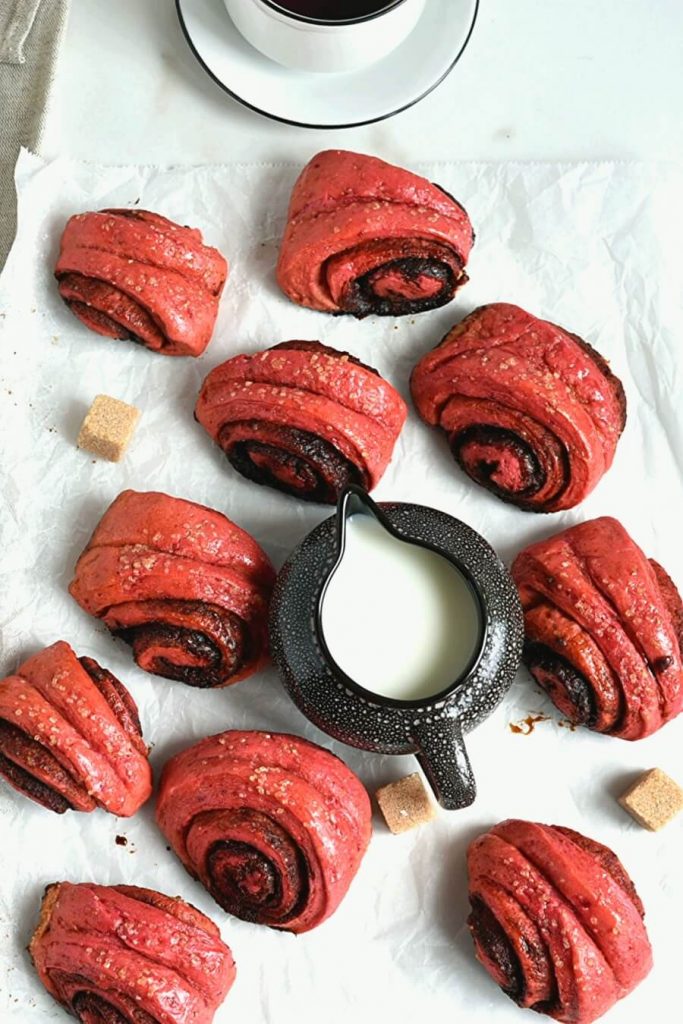 A delicious pink take on cinnamon rolls