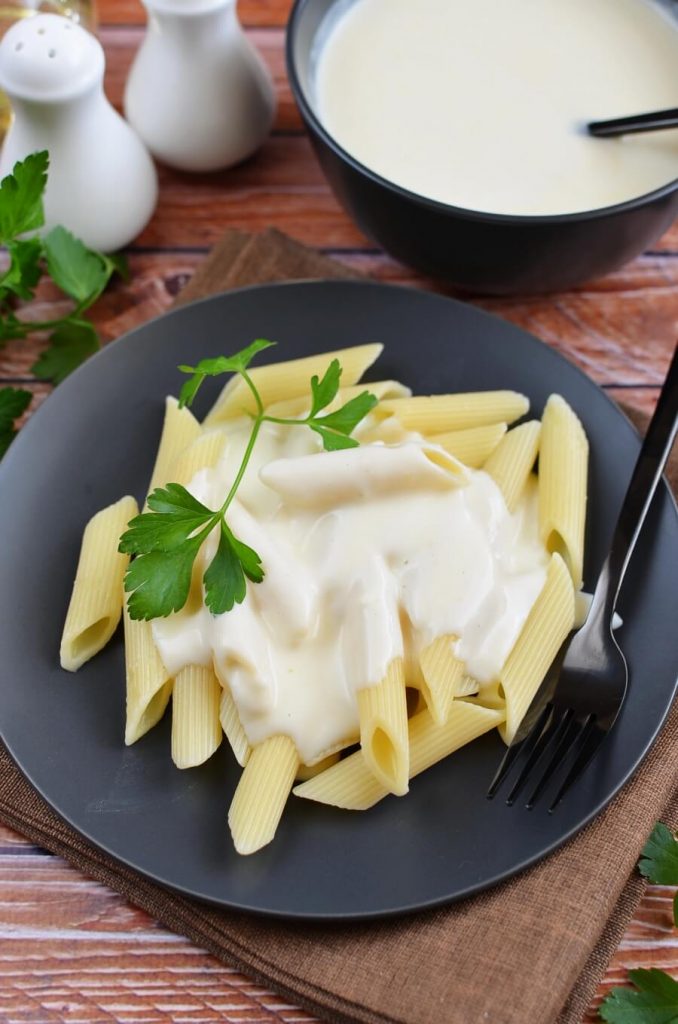 A cheesy white sauce for pasta or fish