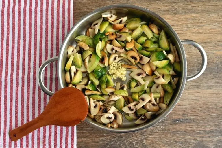 Step 3 - Creamy Fettuccine with Brussels Sprouts and Mushrooms