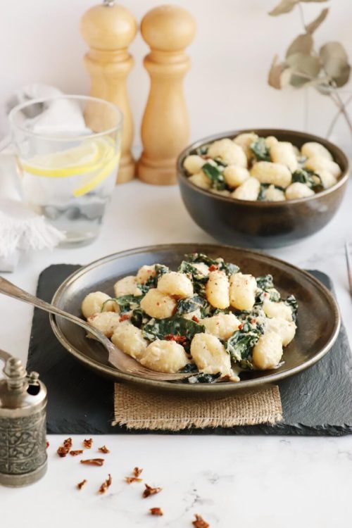 Creamy Vegan Gnocchi with Garlic & Kale