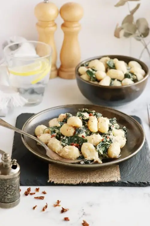 Creamy Vegan Gnocchi with Garlic & Kale