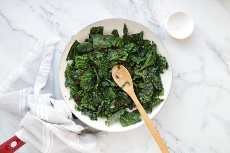 Step 3 - Creamy Vegan Gnocchi with Garlic & Kale