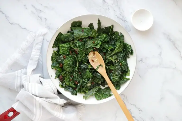 Step 3 - Creamy Vegan Gnocchi with Garlic & Kale