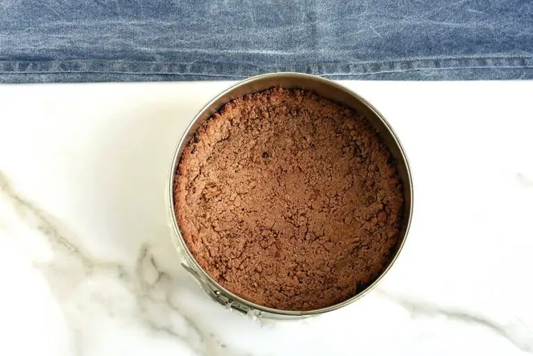 Step 4 - Frozen Pumpkin Mousse Pie