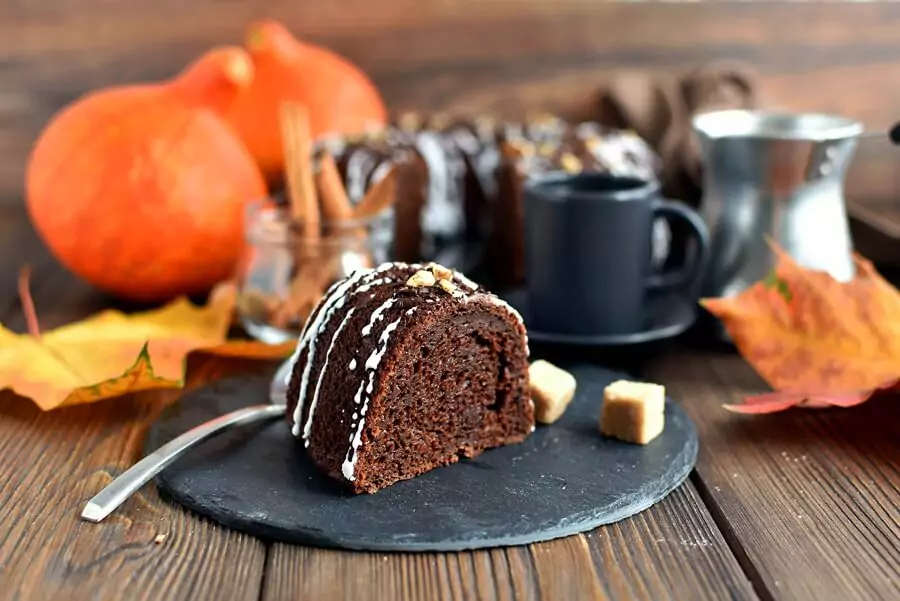 Glazed Chocolate-Pumpkin Bundt Cake