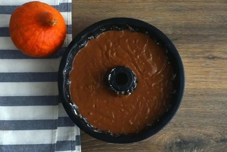 Step 7 - Glazed Chocolate-Pumpkin Bundt Cake