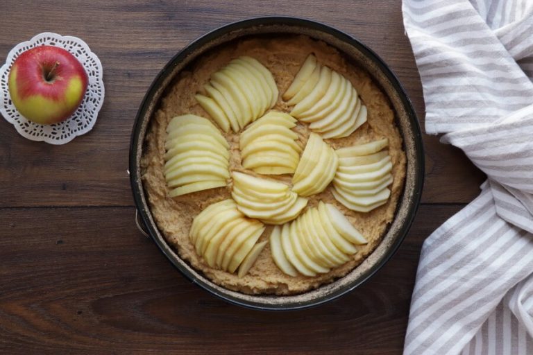 Step 8 - Gluten Free Apple Cake