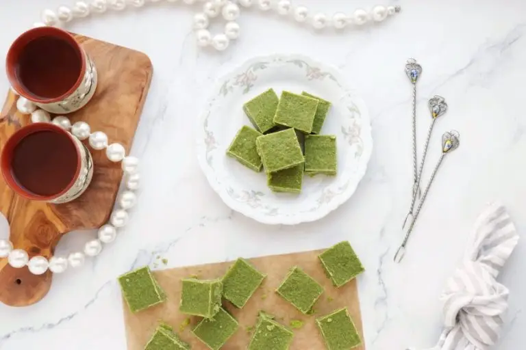 How to serve Green Tea Fudge