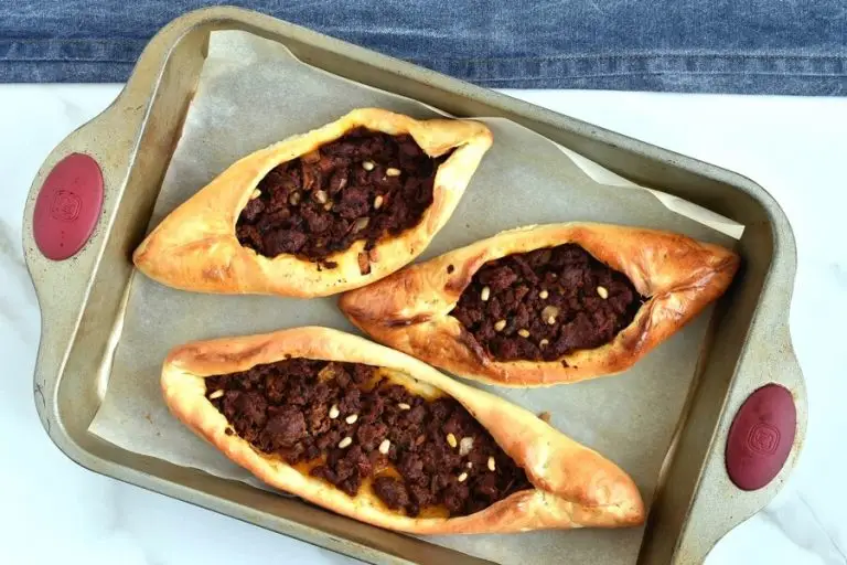 Step 8 - Lahmacun Pide