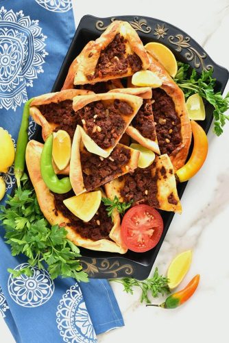 Lahmacun Pide