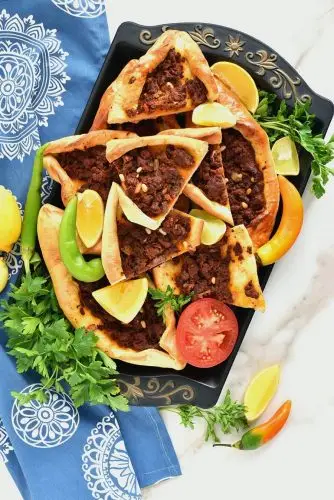Lahmacun Pide