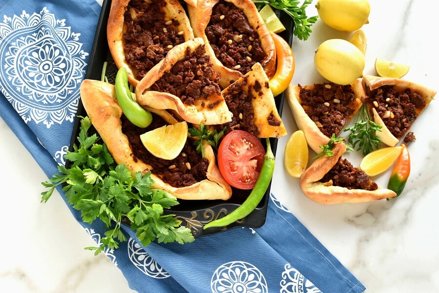 Lahmacun Pide