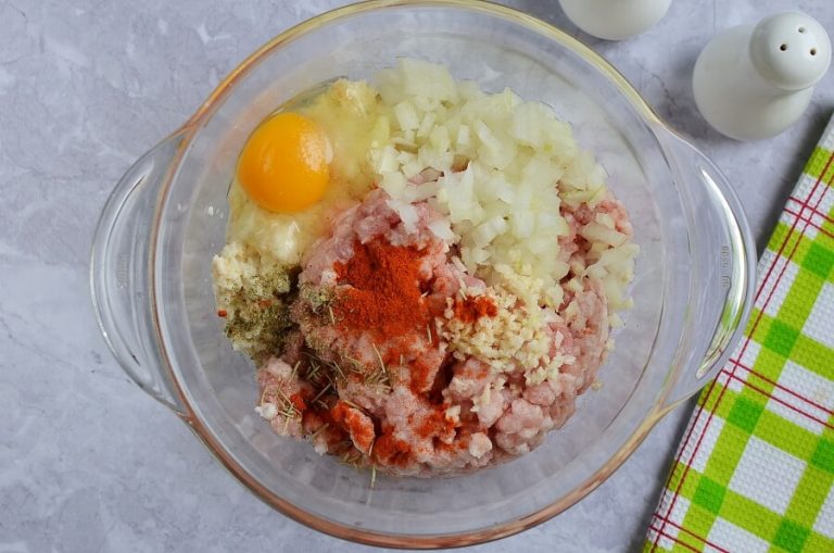 Step 4 - Minced Meat Cutlets