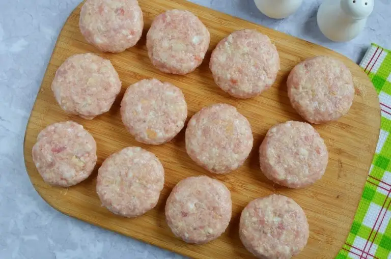 Step 5 - Minced Meat Cutlets