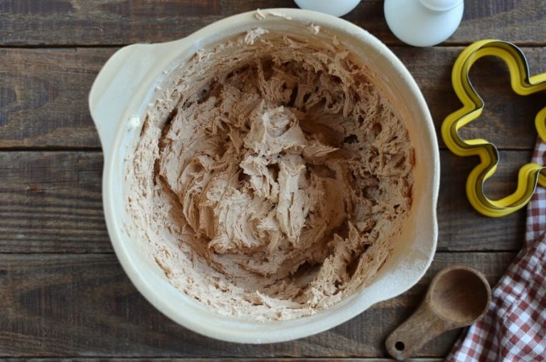 Step 4 - My Favorite Gingerbread Cookies