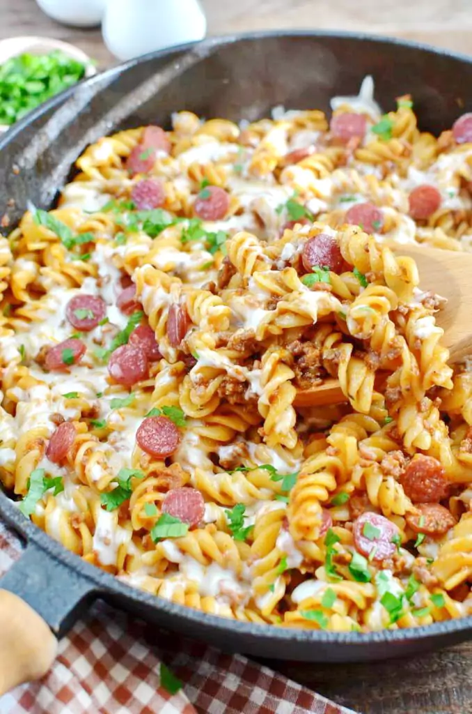 One Pot Pizza Pasta Bake
