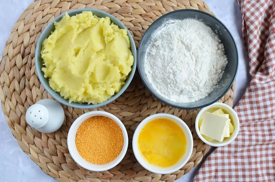 Ingredients for Polish Mashed Potato Dumplings (Kopytka)
