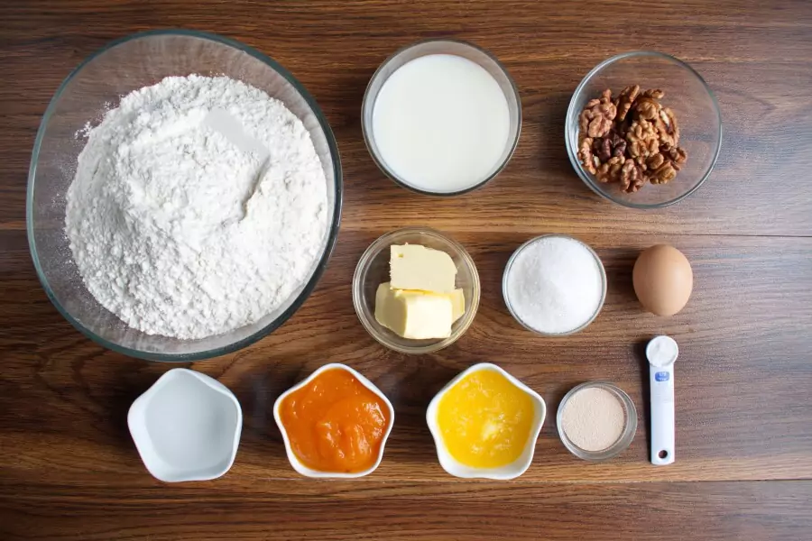 Ingredients for Pumpkin Dinner Rolls
