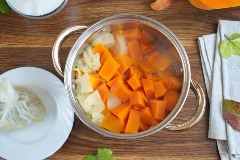 Step 5 - Pumpkin Jam