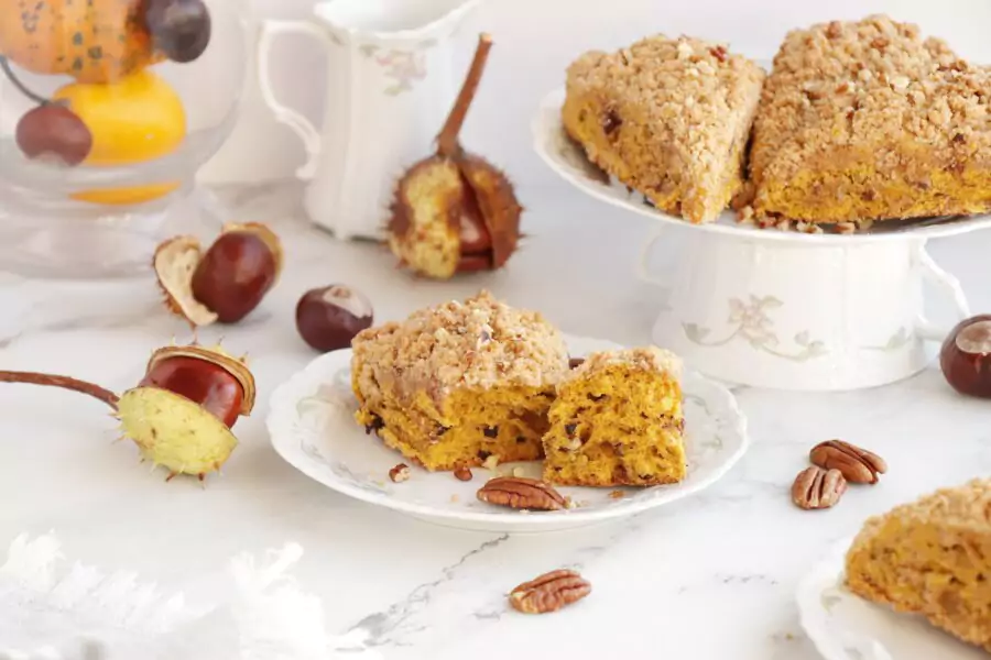 Pumpkin Pecan Scones with Brown Sugar Streusel