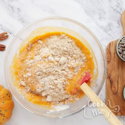 Pumpkin Pecan Scones with Brown Sugar Streusel recipe - step 5
