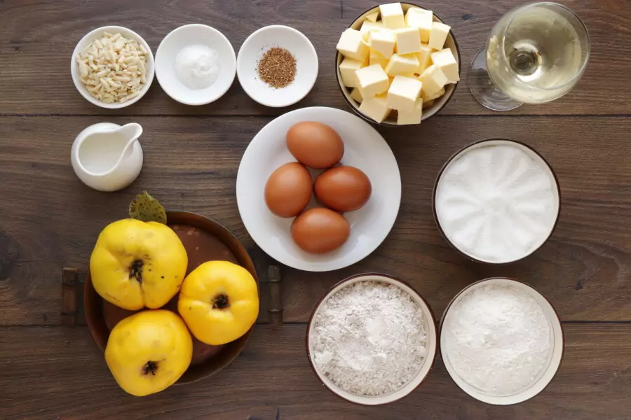 Ingredients for Quince Cake