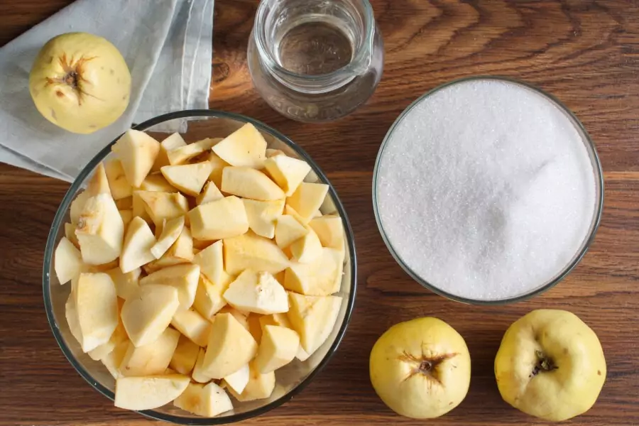 Ingredients for Quince Jelly