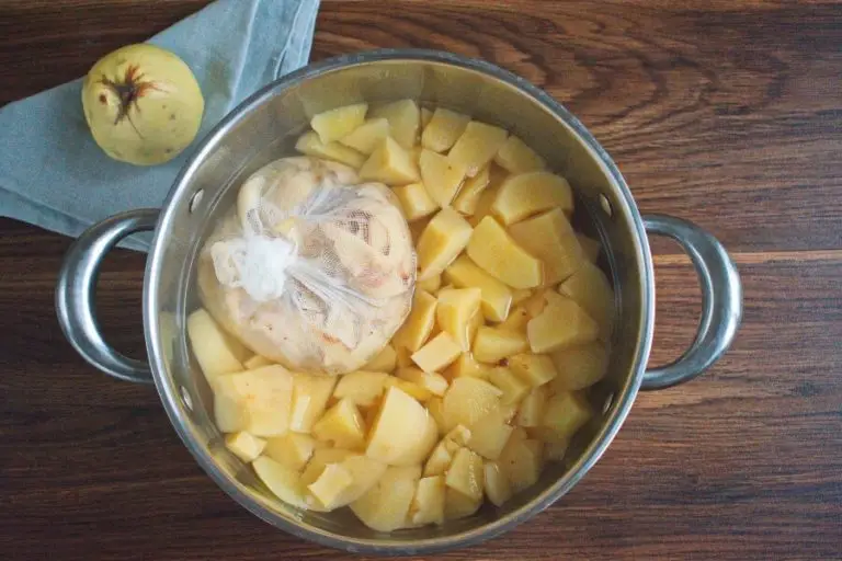 Step 3 - Quince Paste