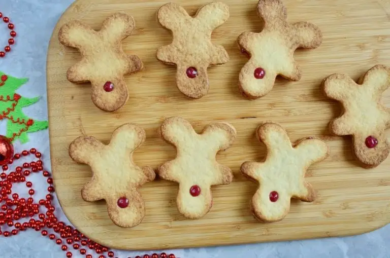 Step 12 - Reindeer Jammie Dodgers