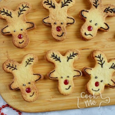 Reindeer Jammie Dodgers recipe - step 14
