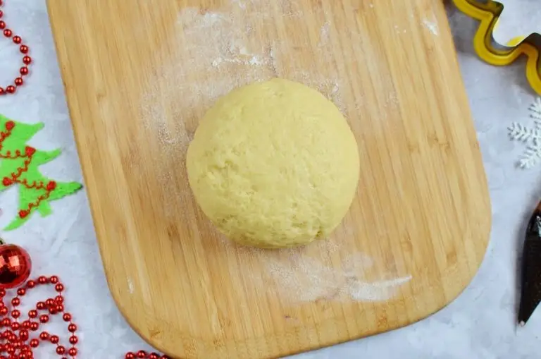 Step 3 - Reindeer Jammie Dodgers