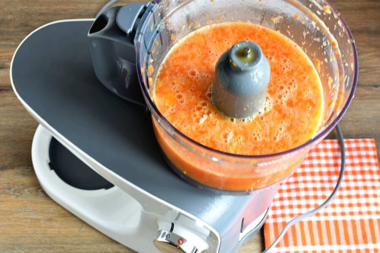 Step 2 - Detox Orange Ginger Turmeric Smoothie