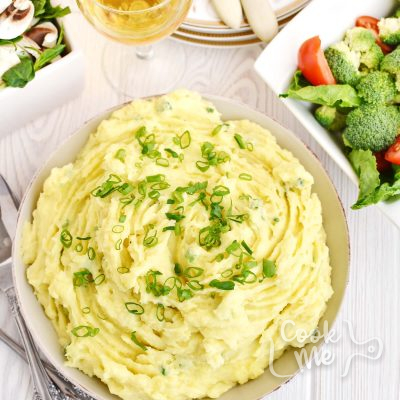 ur Cream and Chive Mashed Potatoes Recipe-How To Make Sour Cream and Chive Mashed Potatoes-Delicious Sour Cream and Chive Mashed Potatoes