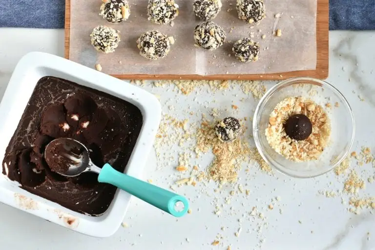 Step 5 - Almond-Rum Chocolate Truffles