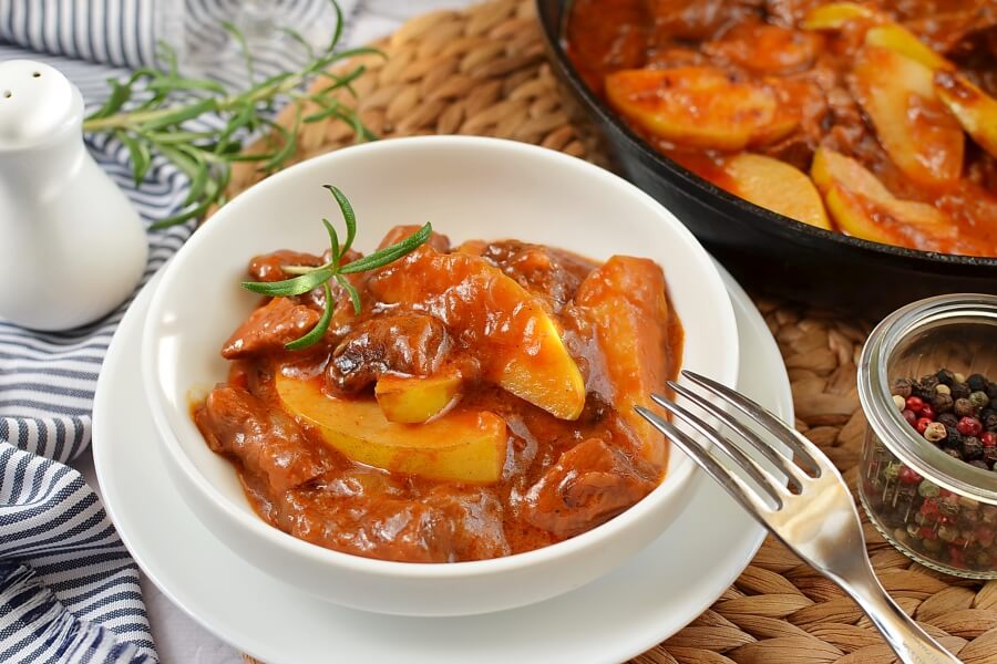 BEEF & QUINCE STEW Recipe-How To Make BEEF & QUINCE STEW-Delicious BEEF & QUINCE STEW