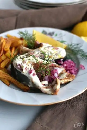 Baked Salmon Steaks with Sour Cream and Dill