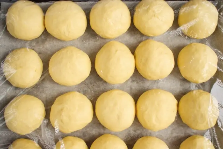 Buttery Fluffy Cornmeal Dinner Rolls recipe - step 7