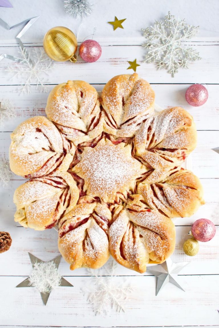 Christmas Star Twisted Bread Recipe - Cook.me Recipes