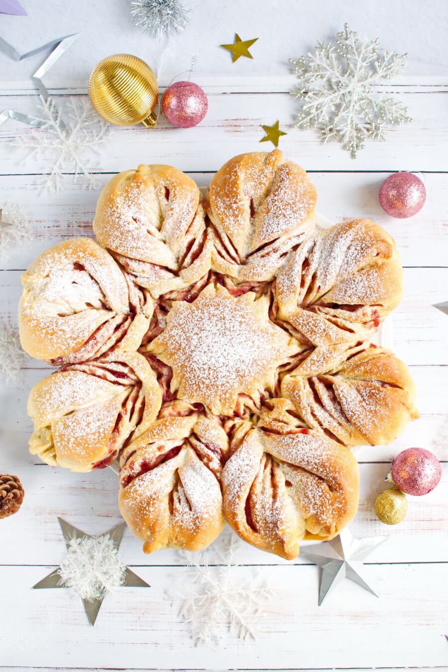 Christmas Star Twisted Bread Recipe - Cook.me Recipes