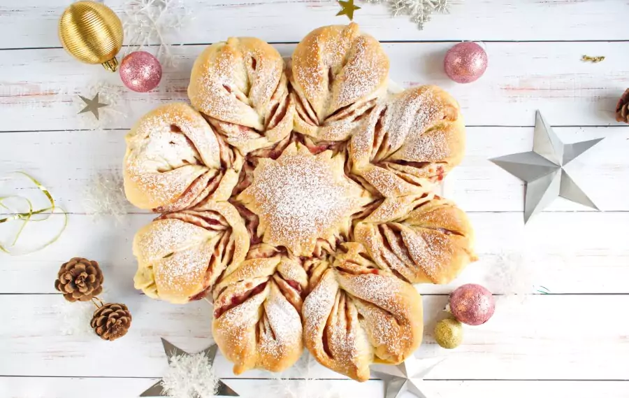 Christmas Star Twisted Bread