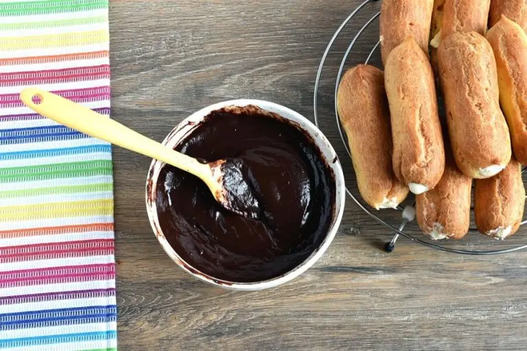 Step 12 - Classic Eclair Recipe